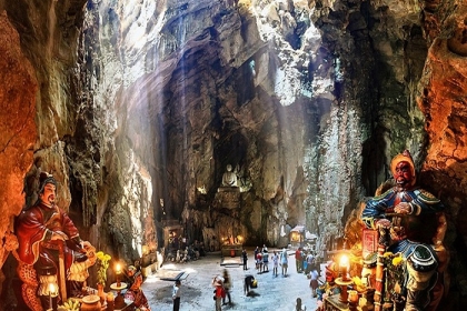 Ngũ Hành Sơn - Hội An tour daily at a good price.